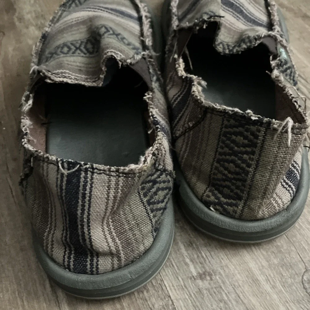Sanuk Shoes Vagabond Rad Blanket Men's Size 8 Green